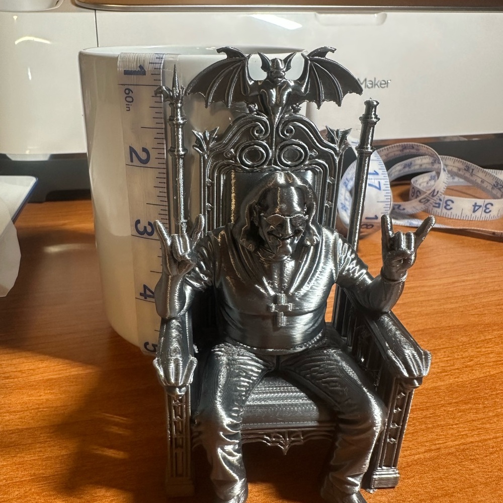 Silver Gothic Throne Figurine ozzy